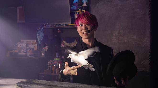 M.o.Lに出演するMagician's Cell所属マジシャン ENTER↲